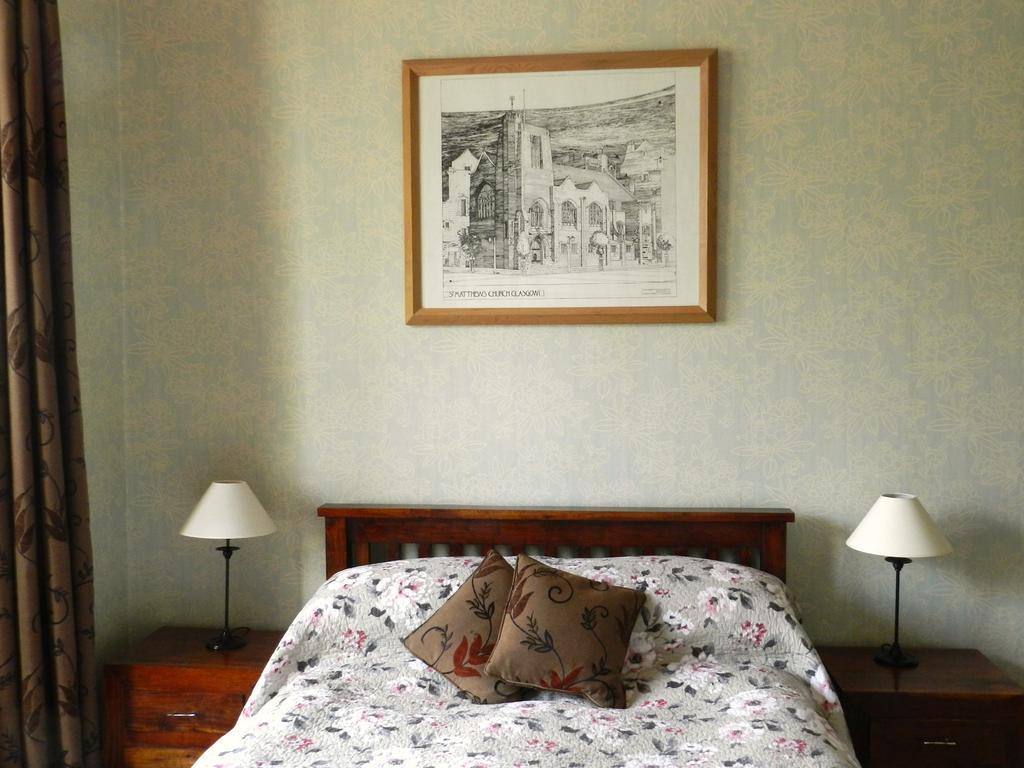 אדינבורו Balmoral Guesthouse מראה חיצוני תמונה