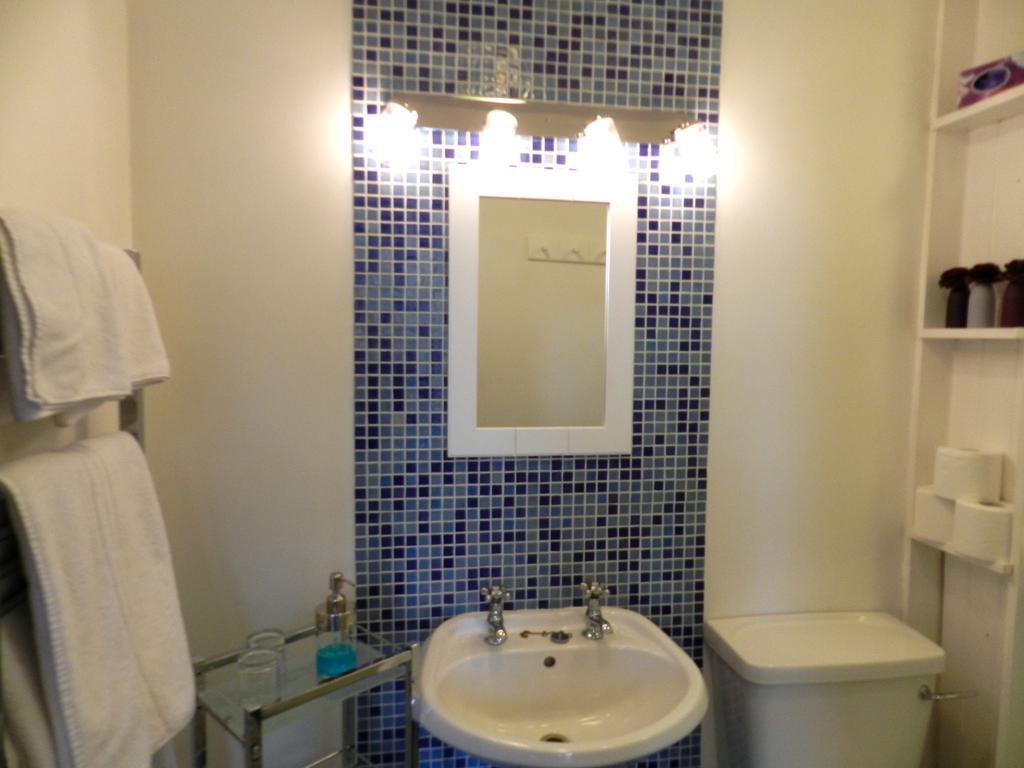 אדינבורו Balmoral Guesthouse מראה חיצוני תמונה